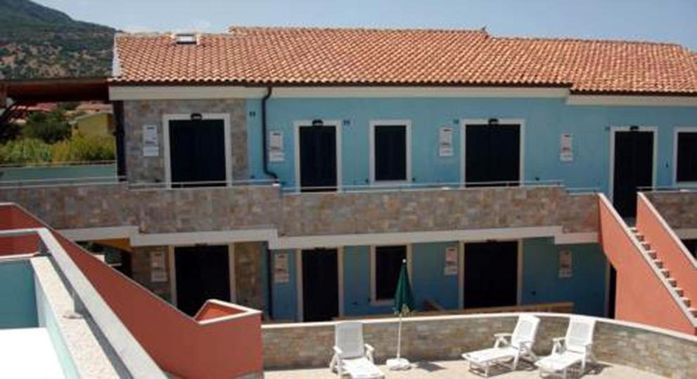 Gli Appartamenti Sul Mare Valledoria  Extérieur photo