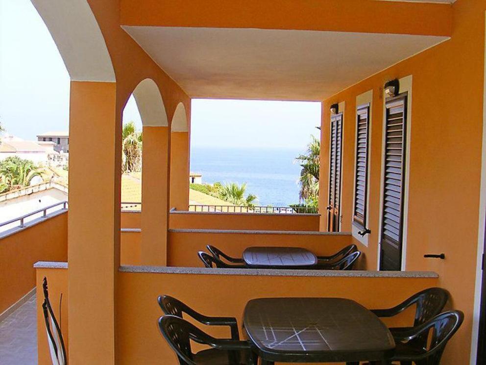 Gli Appartamenti Sul Mare Valledoria  Extérieur photo